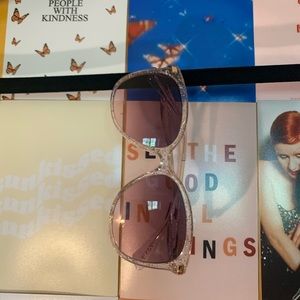 Pink glittery sunnies